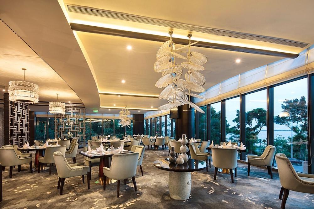 Grand Bay Hotel Ču-chaj Exteriér fotografie